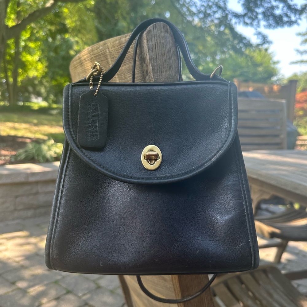 Coach Regina Kelly 9983 Vintage 90s Black Leather Bag 
Handbag Satchel Crossbody